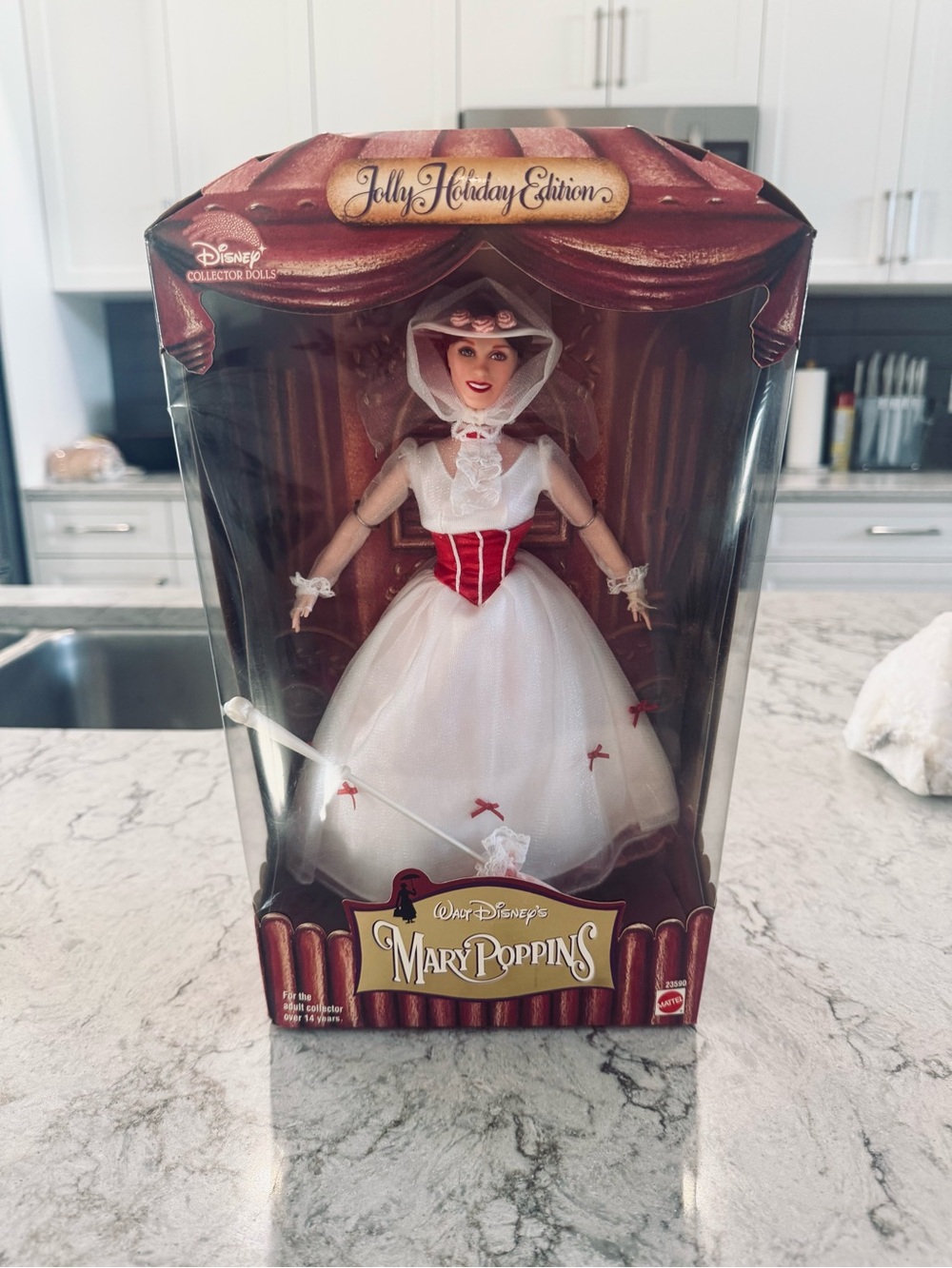 Walt Disney’s Mary Poppins Jolly Holiday Edition Collector Doll by Mattel #23590